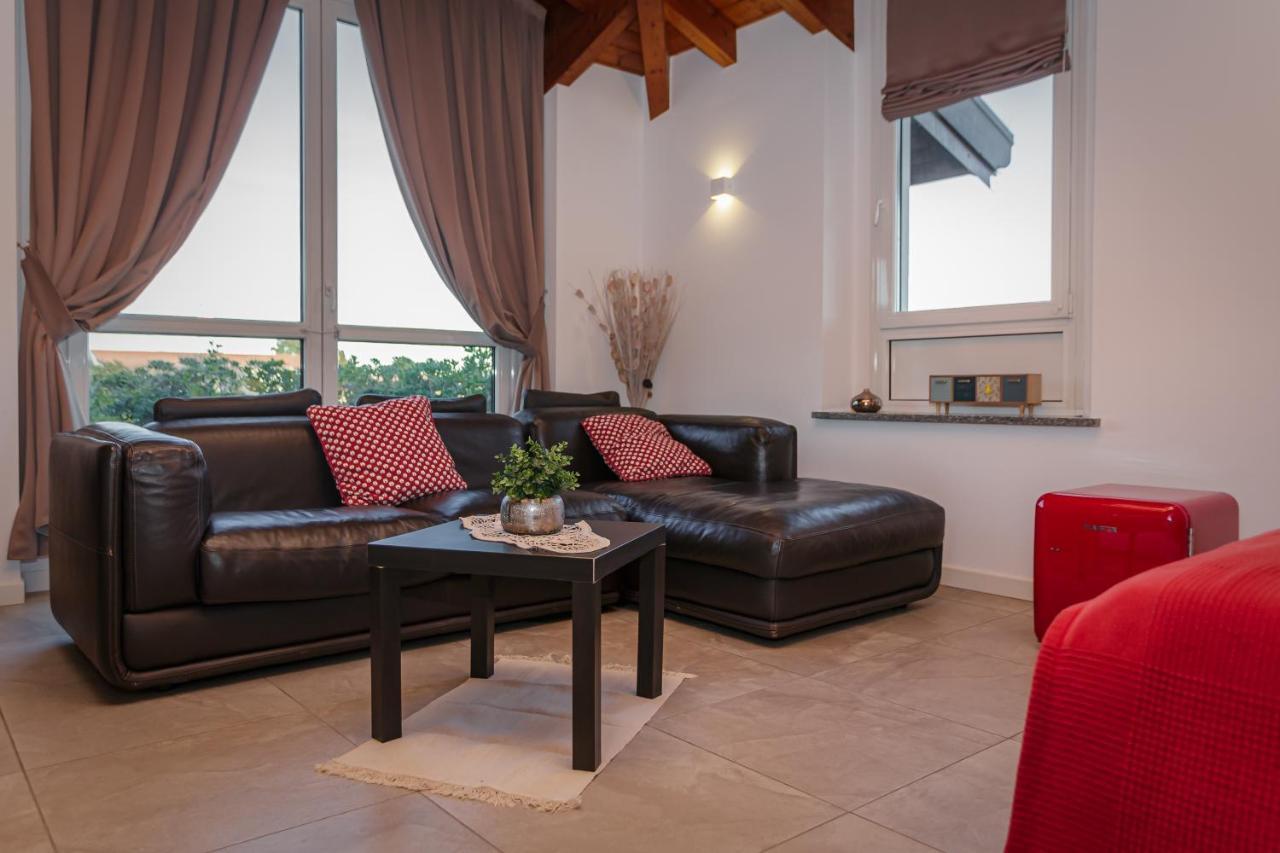 Casa Ananda Bed and Breakfast Ferno Εξωτερικό φωτογραφία