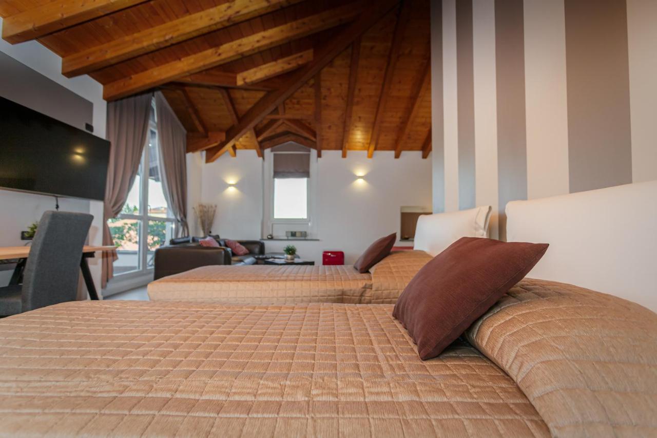 Casa Ananda Bed and Breakfast Ferno Εξωτερικό φωτογραφία