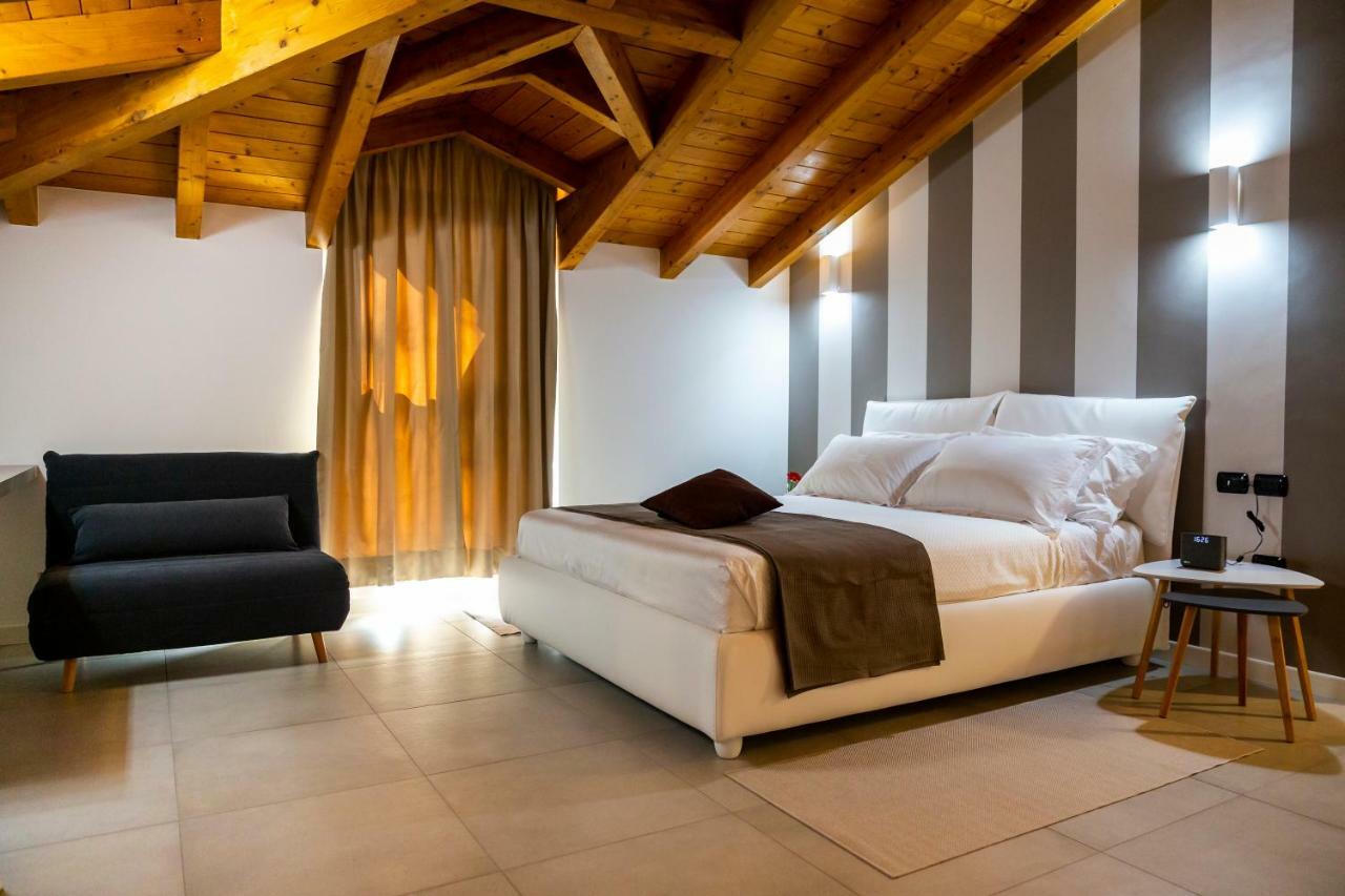 Casa Ananda Bed and Breakfast Ferno Εξωτερικό φωτογραφία